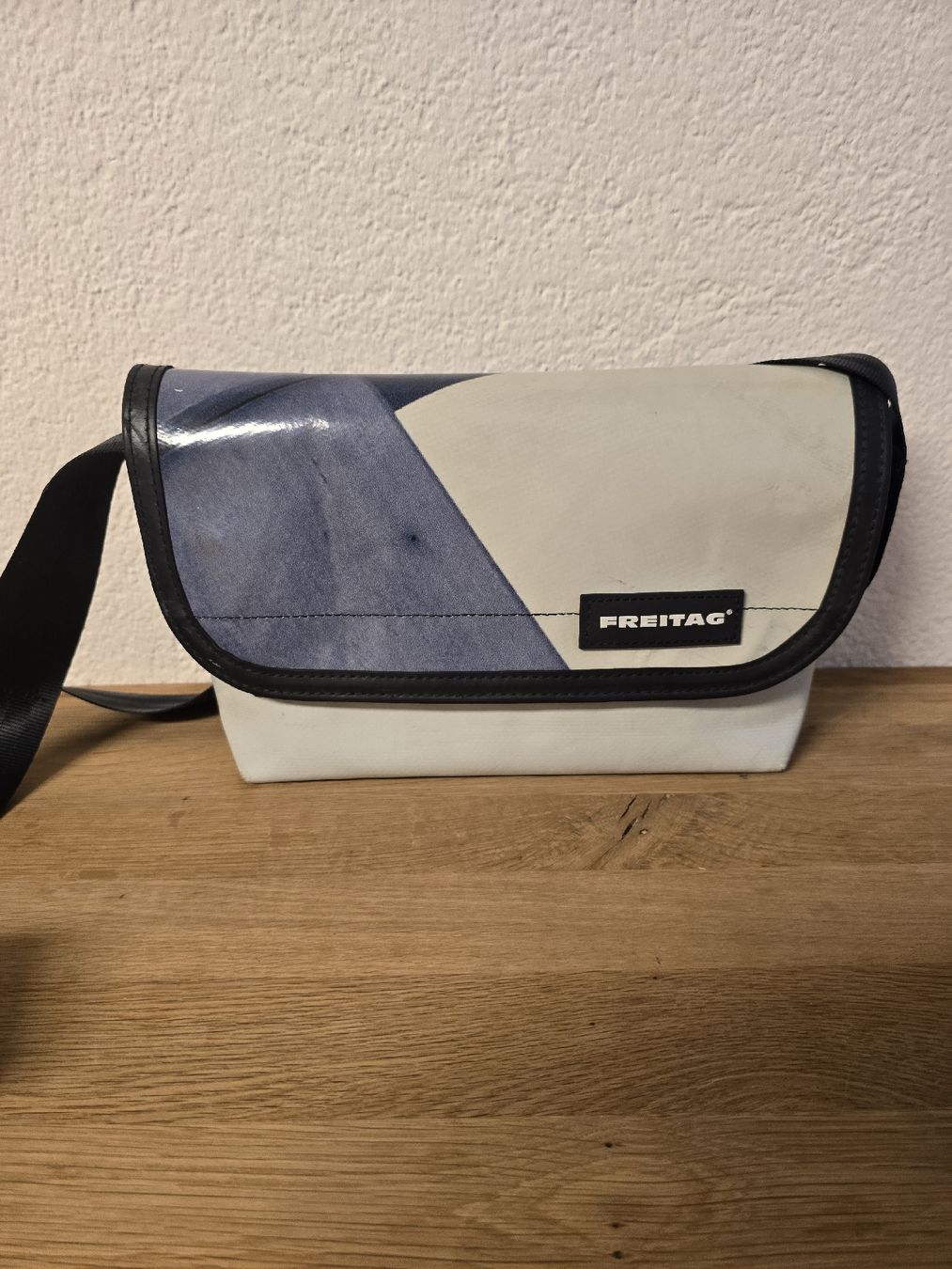 Freitag Borse: Freitag Hawaï F41 Five-0 – Usato da Brügg BE venduto da ame_gjp8