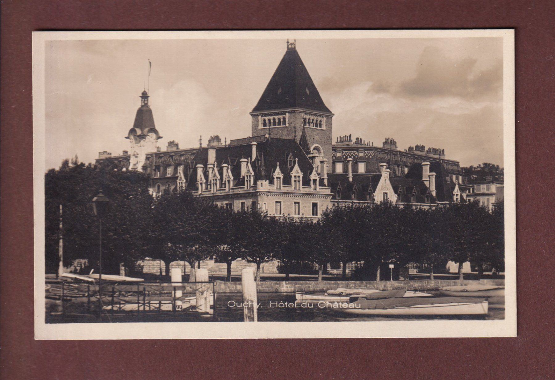 Cartoline postali: LAUSANNE - Château d'Ouchy - 1924 – Usato da Pully venduto da nicecards