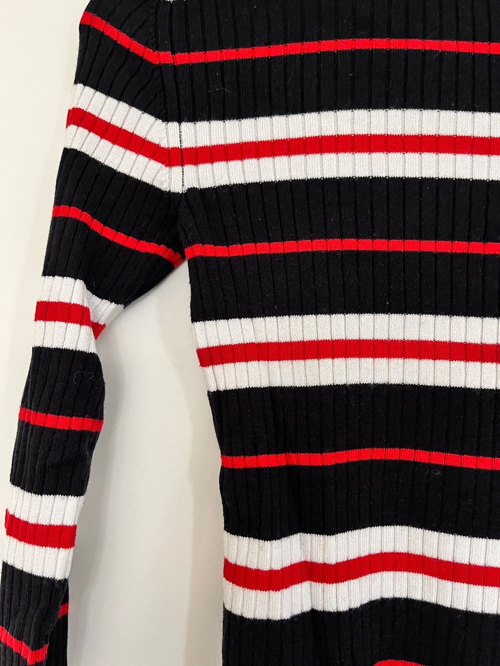 H&M Tops: Langarmshirt XS – D'occasion à Zürich par a.b.2025 1