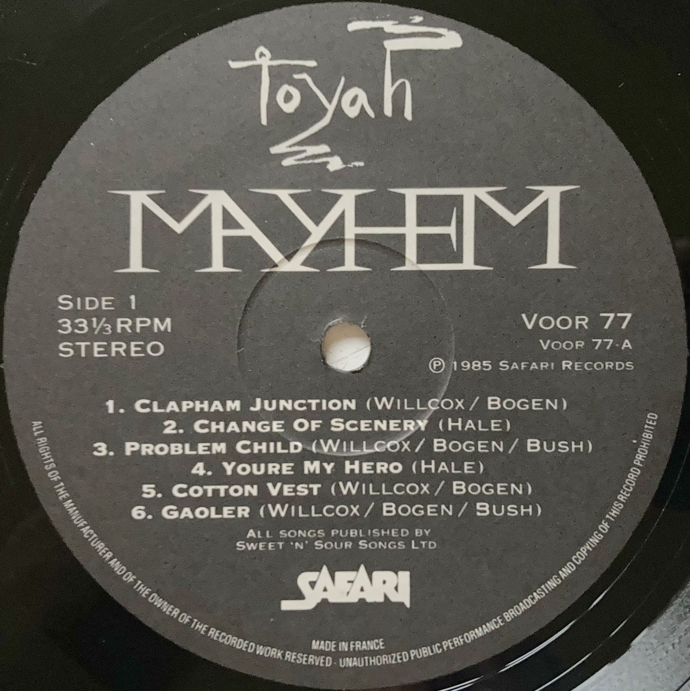 Dischi in vinile: TOYAH - MAYHEM (1 LP) – Usato da Bottens venduto da hotter-than-hell 2