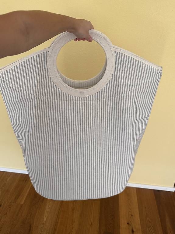 Micasa Paniers à linge: Wäschekorb – D'occasion à Baar par melanielu 1