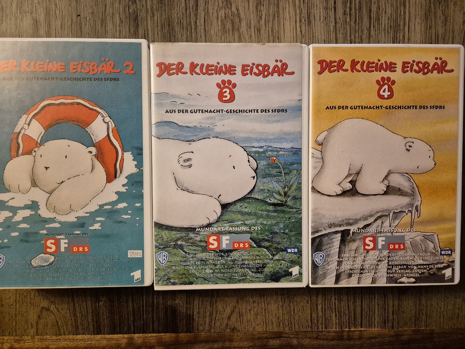Tutti i VHS: Videokassetten "der kleine Eisbär",VHS – Usato da Villmergen venduto da MONCHHICHI