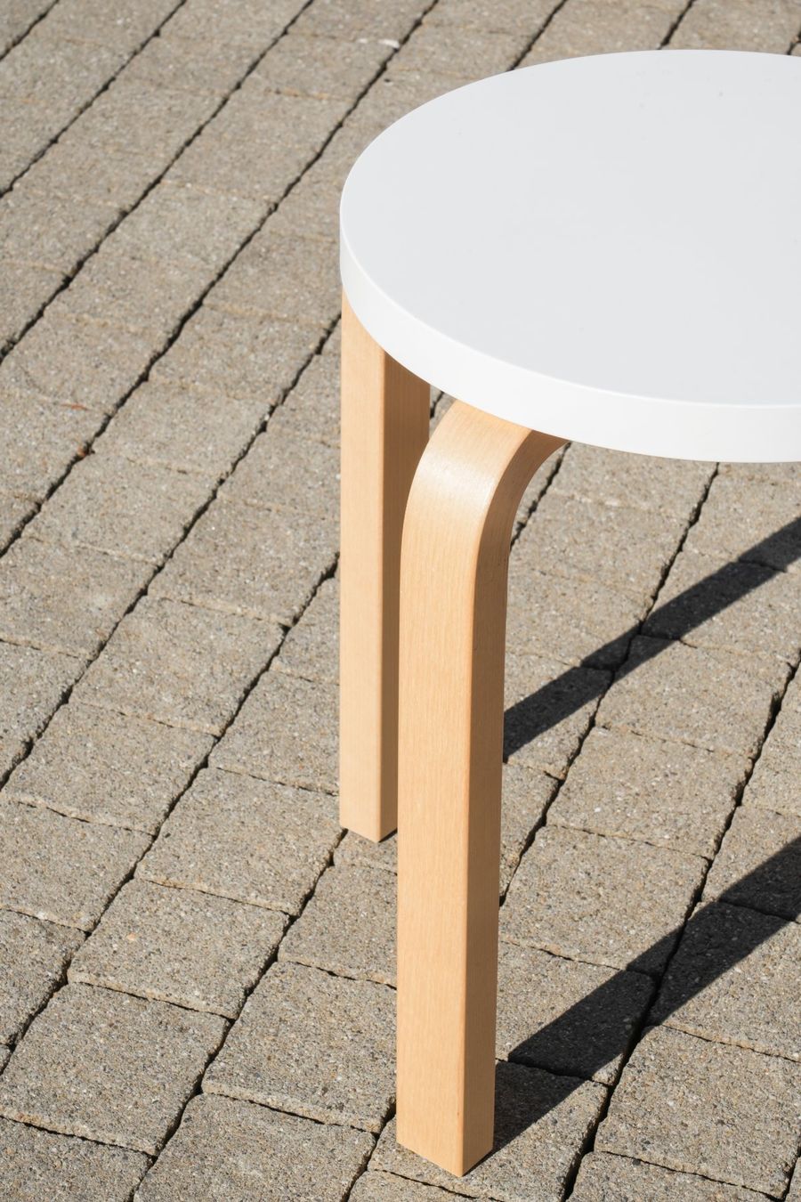 Vitra Hocker: Hocker E60 weiss – Neu (gemäss Beschreibung) aus Uster von uniki.ch 2