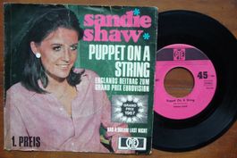 SANDIE SHAW - PUPPET ON A STRING