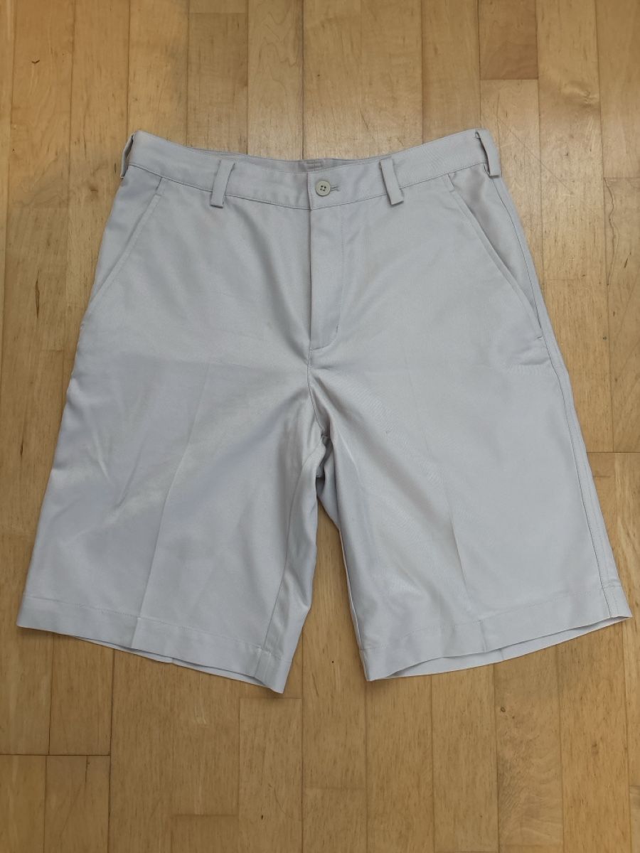 Nike Pantalons: Nike Golfhose Beige Grösse M  – D'occasion à Muttenz par ben_wb75
