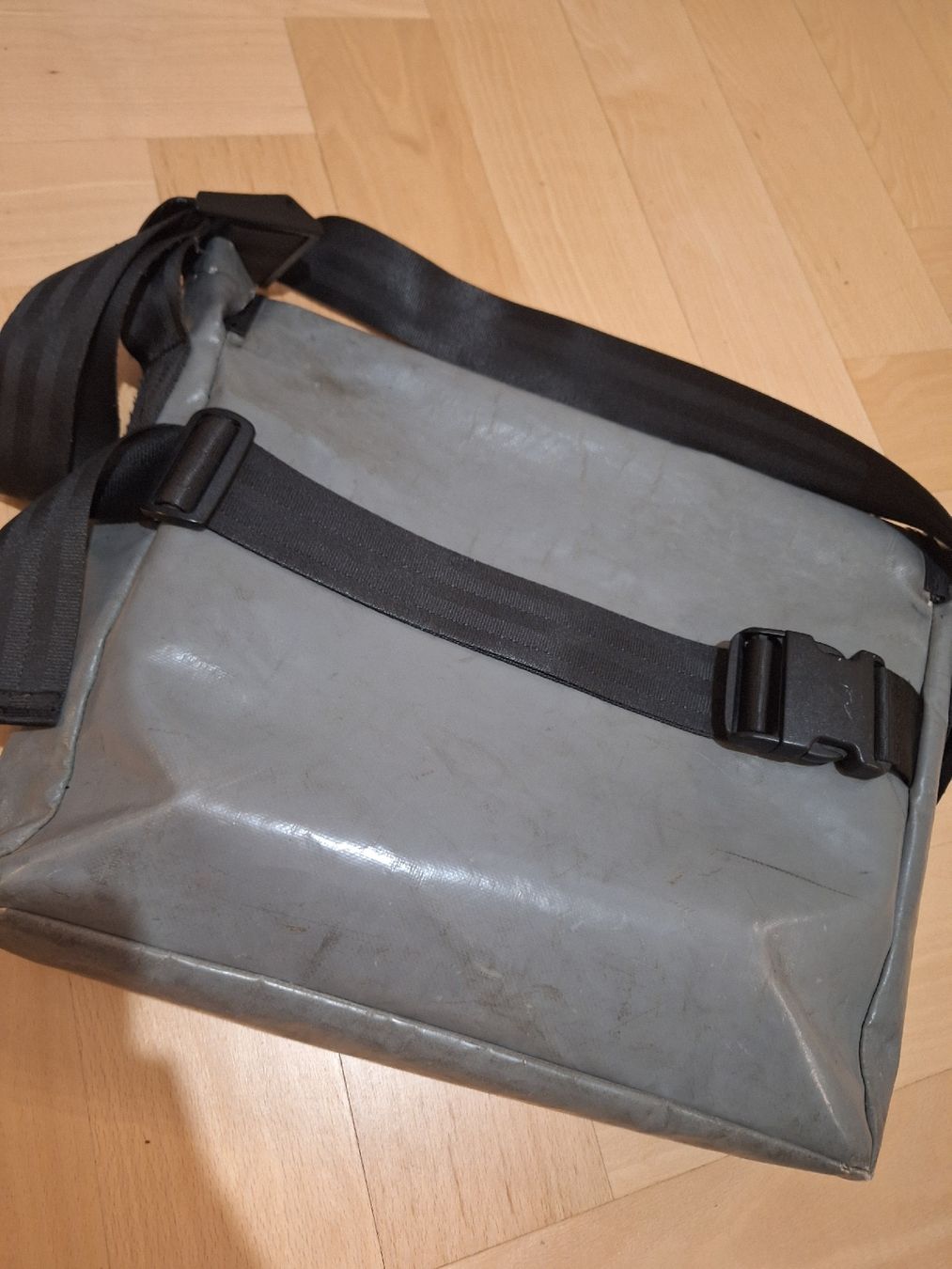 Freitag Borse: Tasche Freitag F14 – Usato da Winterthur venduto da Zwirbeli77 3