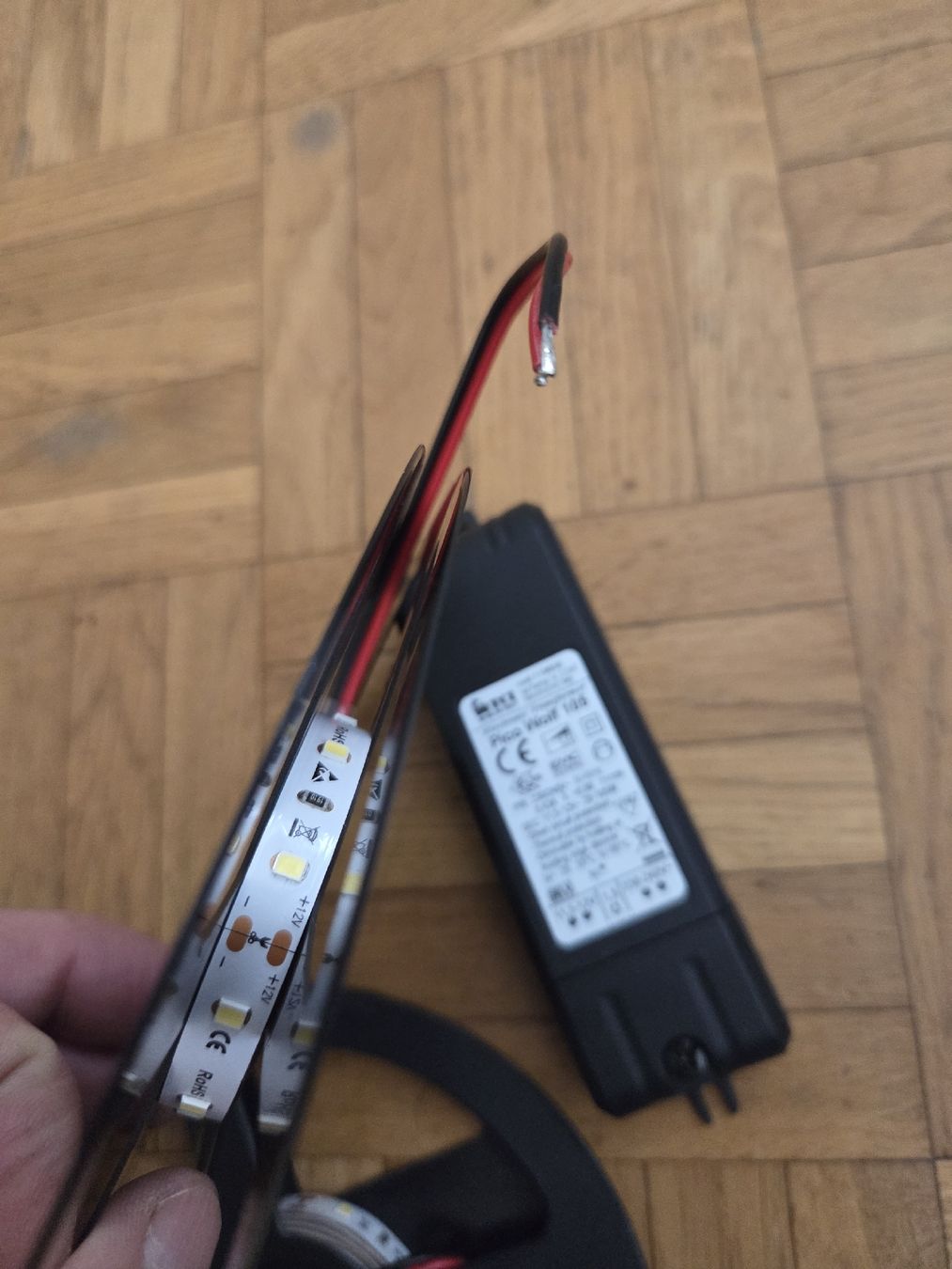 Lichterketten & Leisten: LED Streifen 2x1meter – Gebraucht aus Zürich von Shiva79 2