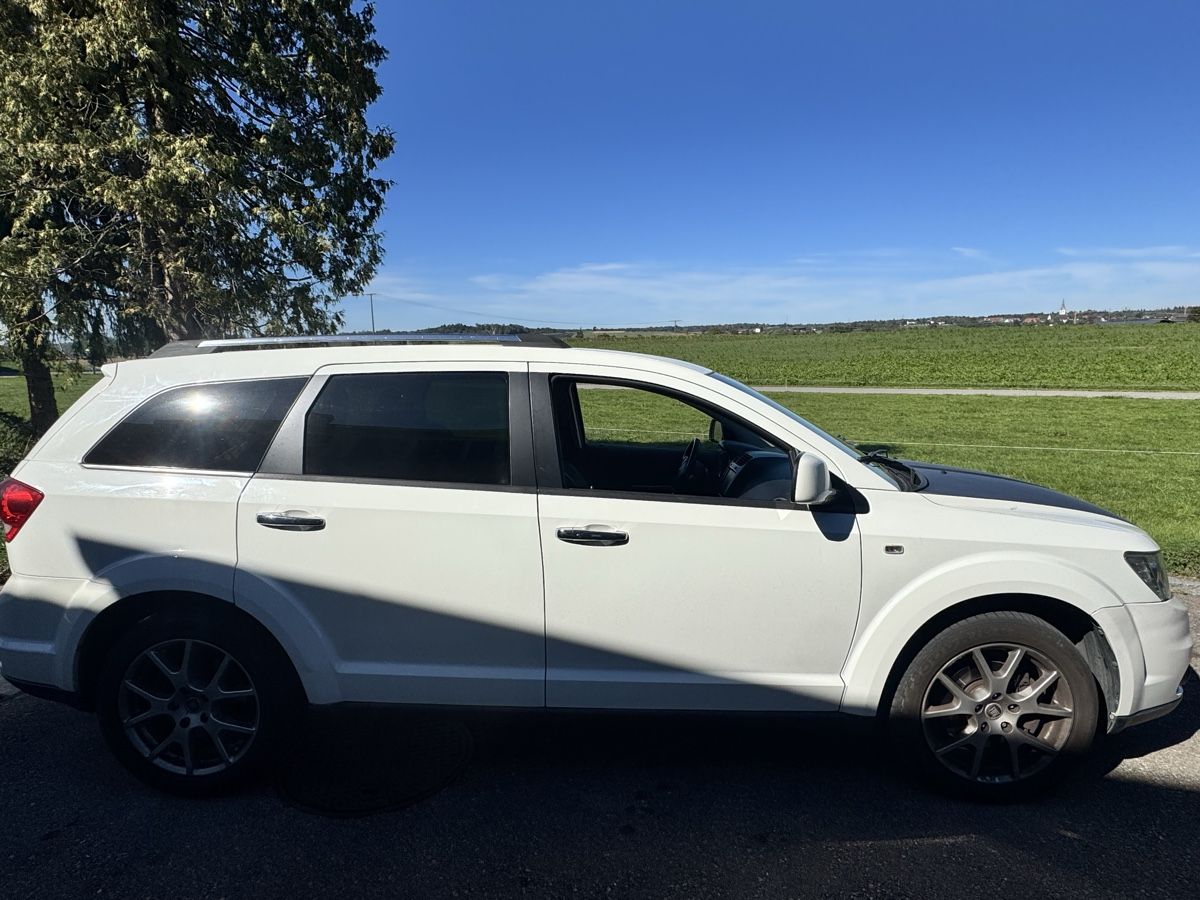 Fiat Automobili: Fiat Freemont  mit mfk vor ca 8monate – Usato da Amriswil venduto da FiatOldi1 1