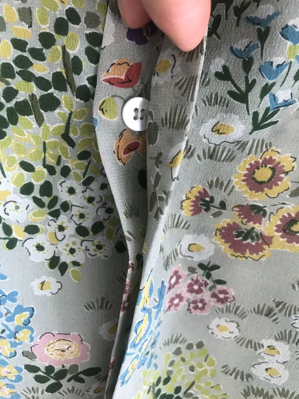 Valentino Camicette: Valentino Bluse, Gr. IT 38 – Nuovo (secondo la descrizione) da Kilchberg venduto da boudoir076 8