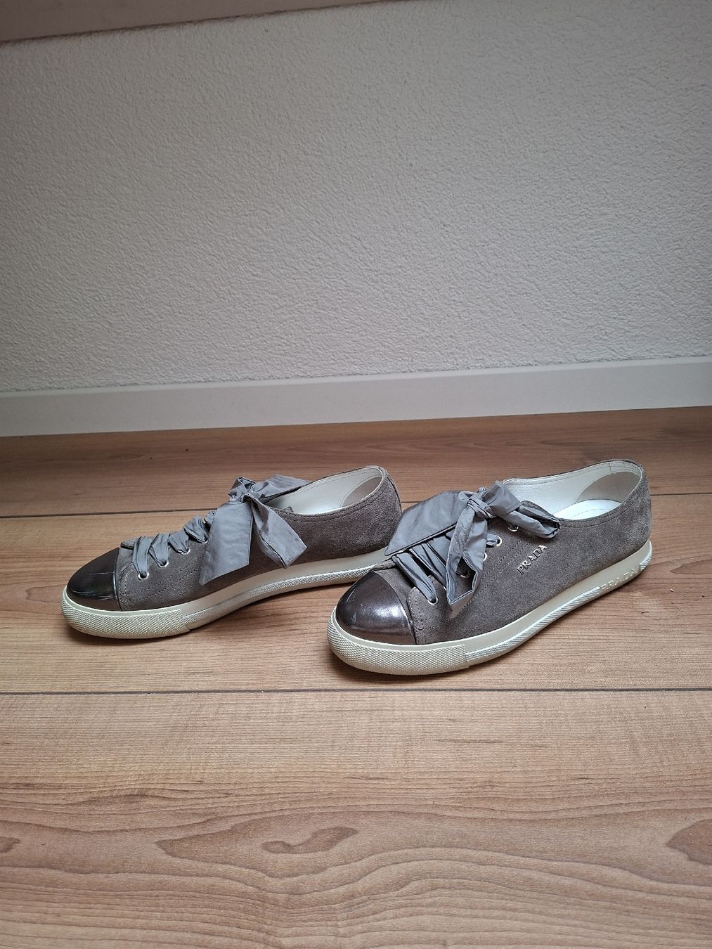 Prada Damenschuhe: Prada loafer gr. 39 – Gebraucht aus Wiesendangen von laedi07 1