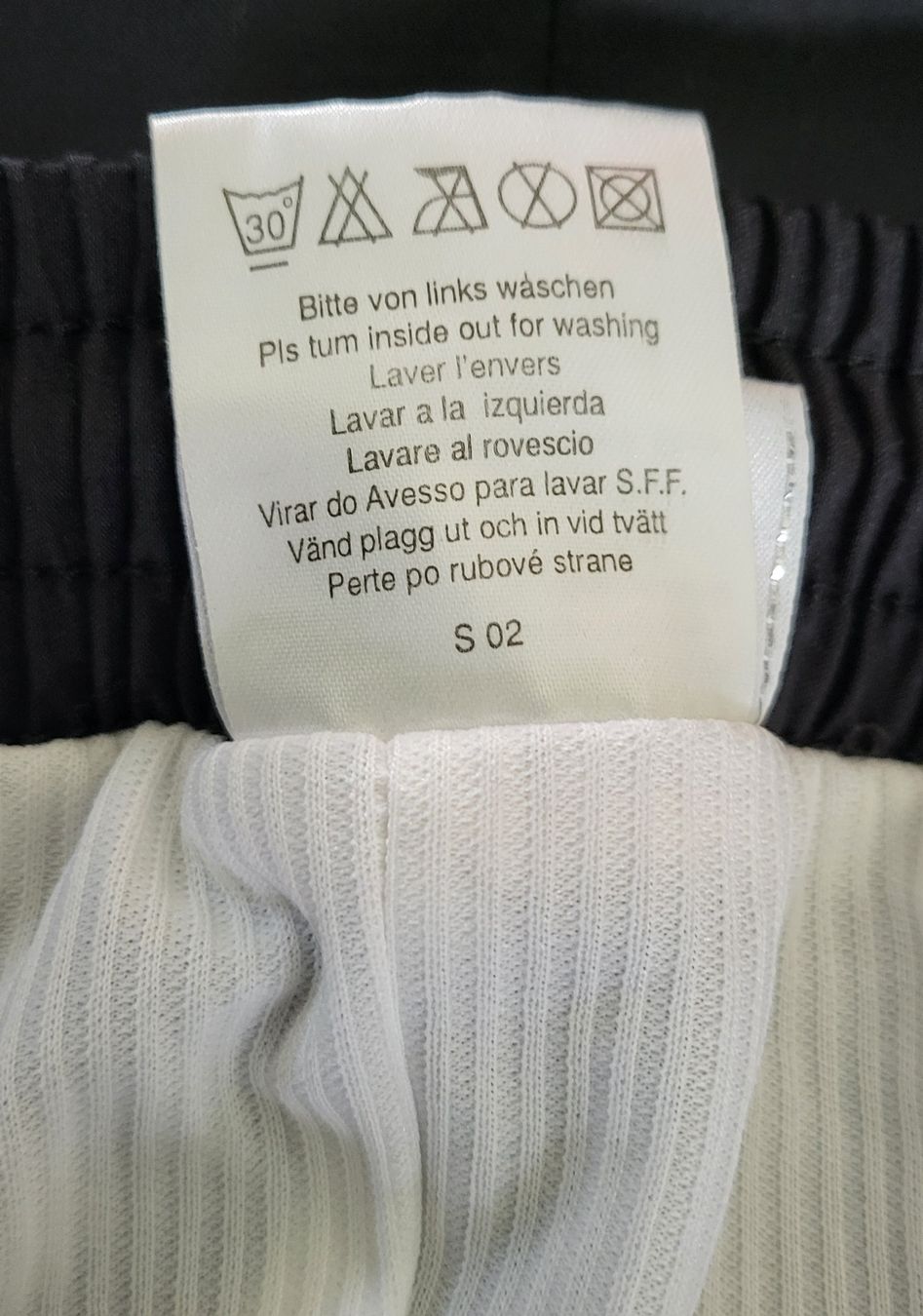 Arena Pantaloni: Arena Schwimm Trainerhose M – Nuovo (secondo la descrizione) da Unterseen venduto da rej_lnk9 4