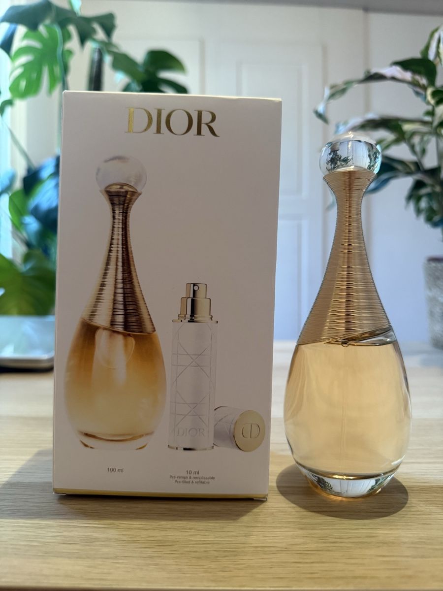 Dior Profumi & Eau de Toilette: Dior J’adore Eau de Parfum 100ml – Nuovo e nell'imballaggio originale da Luzern venduto da sas_r89l 1
