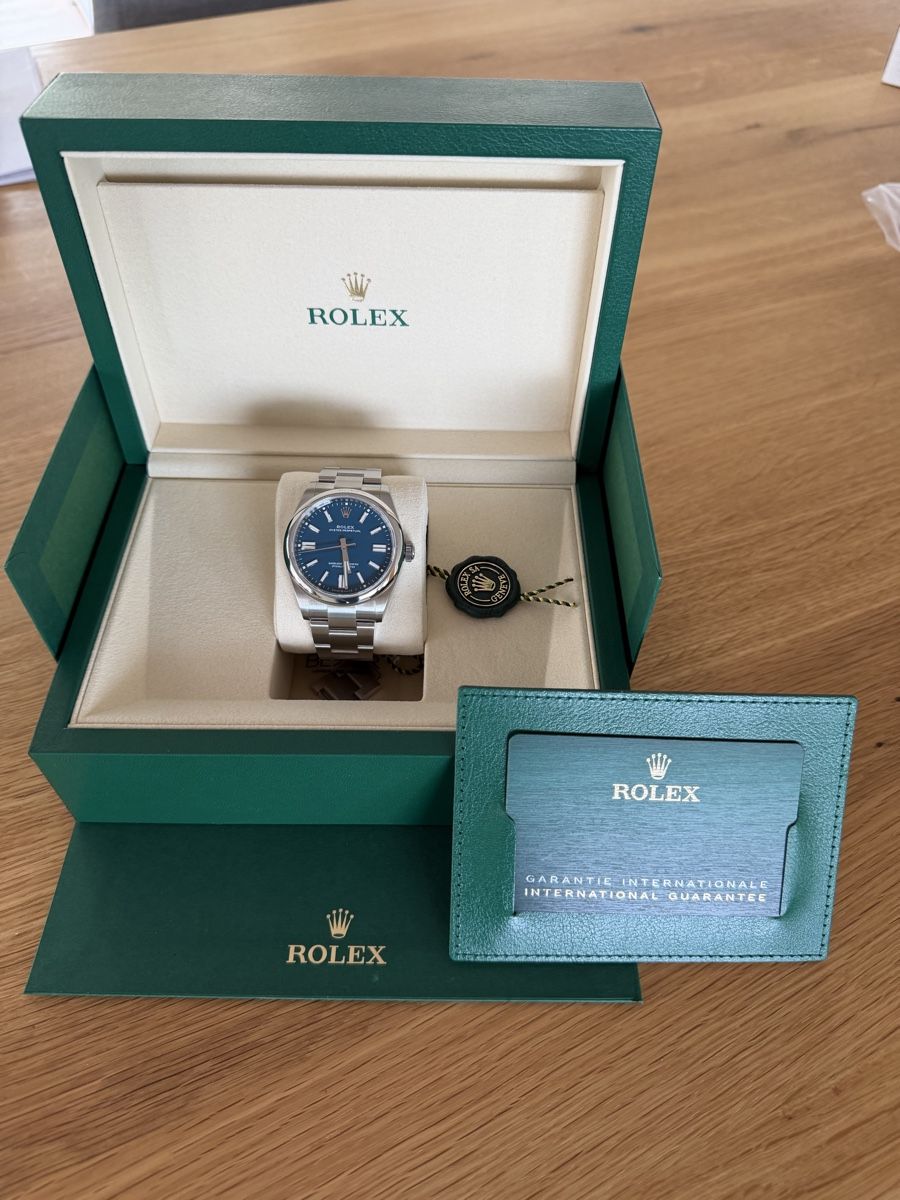 Rolex Orologi: Rolex Oyster Perpetual 41, Med blue – Nuovo e nell'imballaggio originale da Meilen venduto da Zurich_Glam