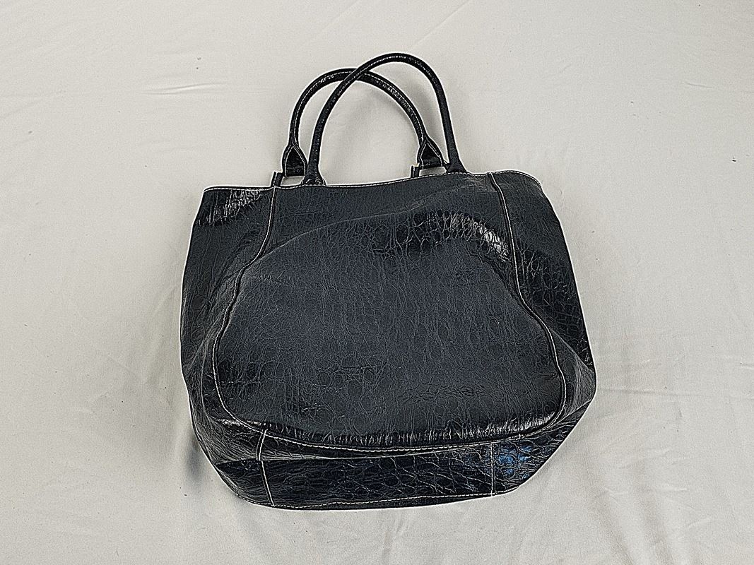 Estée Lauder Taschen für Damen: ESTÉE LAUDER Handtasche Kunstleder – Gebraucht aus Schübelbach von Restwert_Schubelbach 2