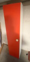 Schrank rot, Weiss, mit Schubladen und Fächern