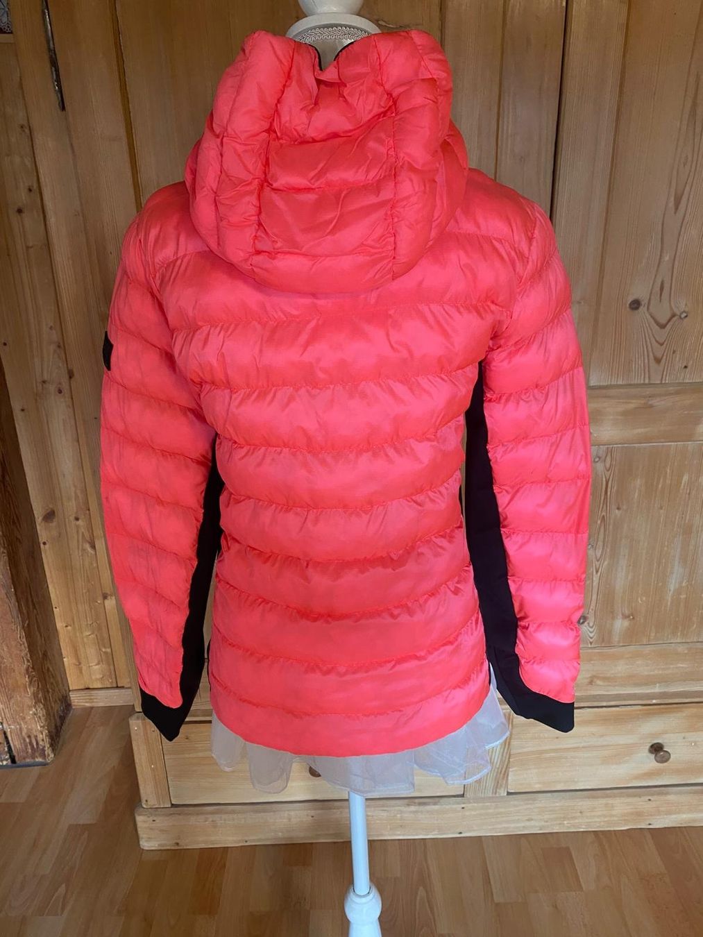 Bogner Giacche: Coole Daunenjacke von "Bogner" Gr. 36 – Usato da Röschenz venduto da Tashroal 2
