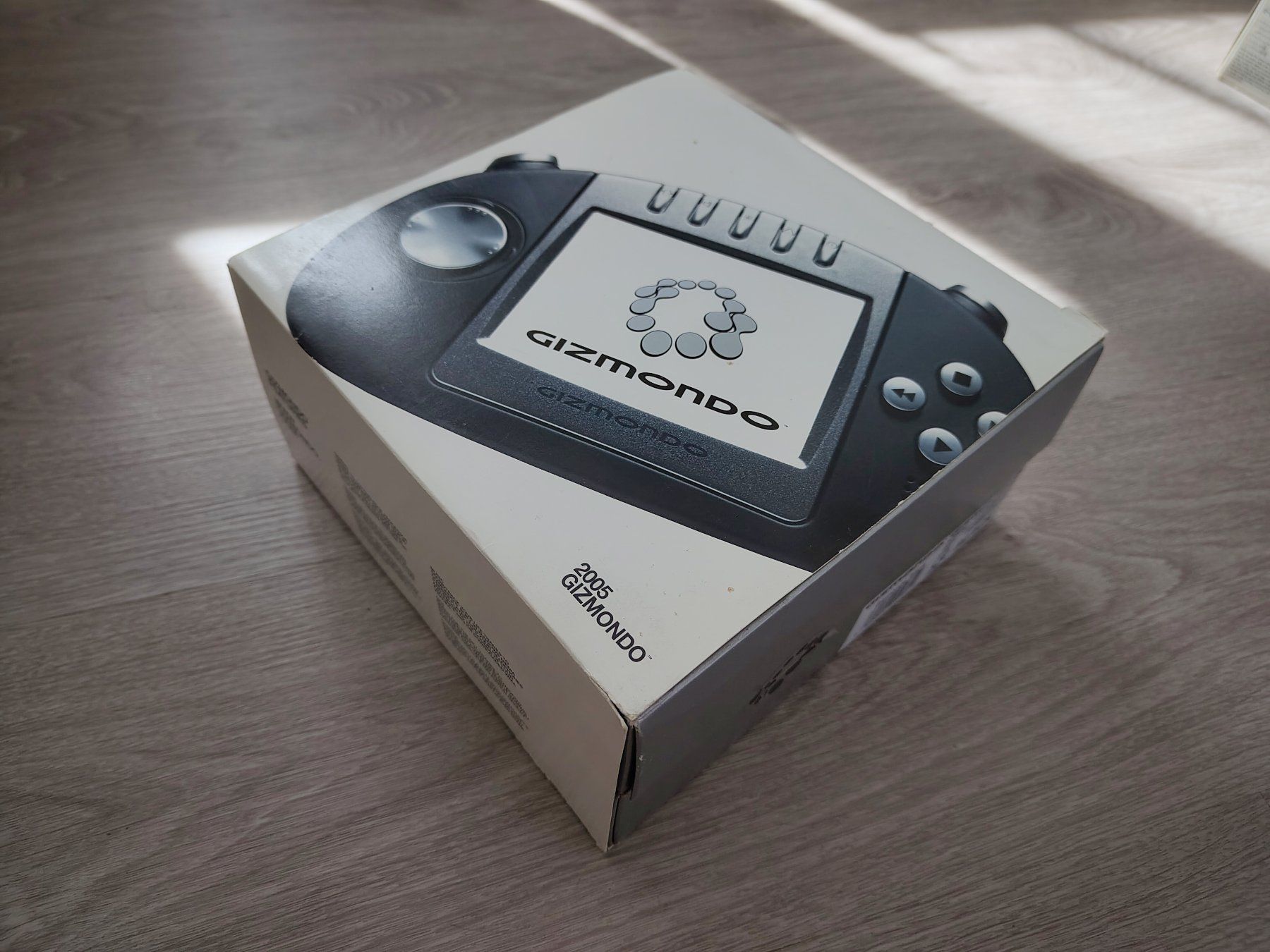Konsolen: Gizomondo Bundle mit 6 Spielen – Defekt aus Schachen LU von retrogamer 1