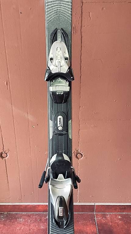 Skis: Stöckli Ski  – D'occasion à Beckenried par ath_9qz5 1