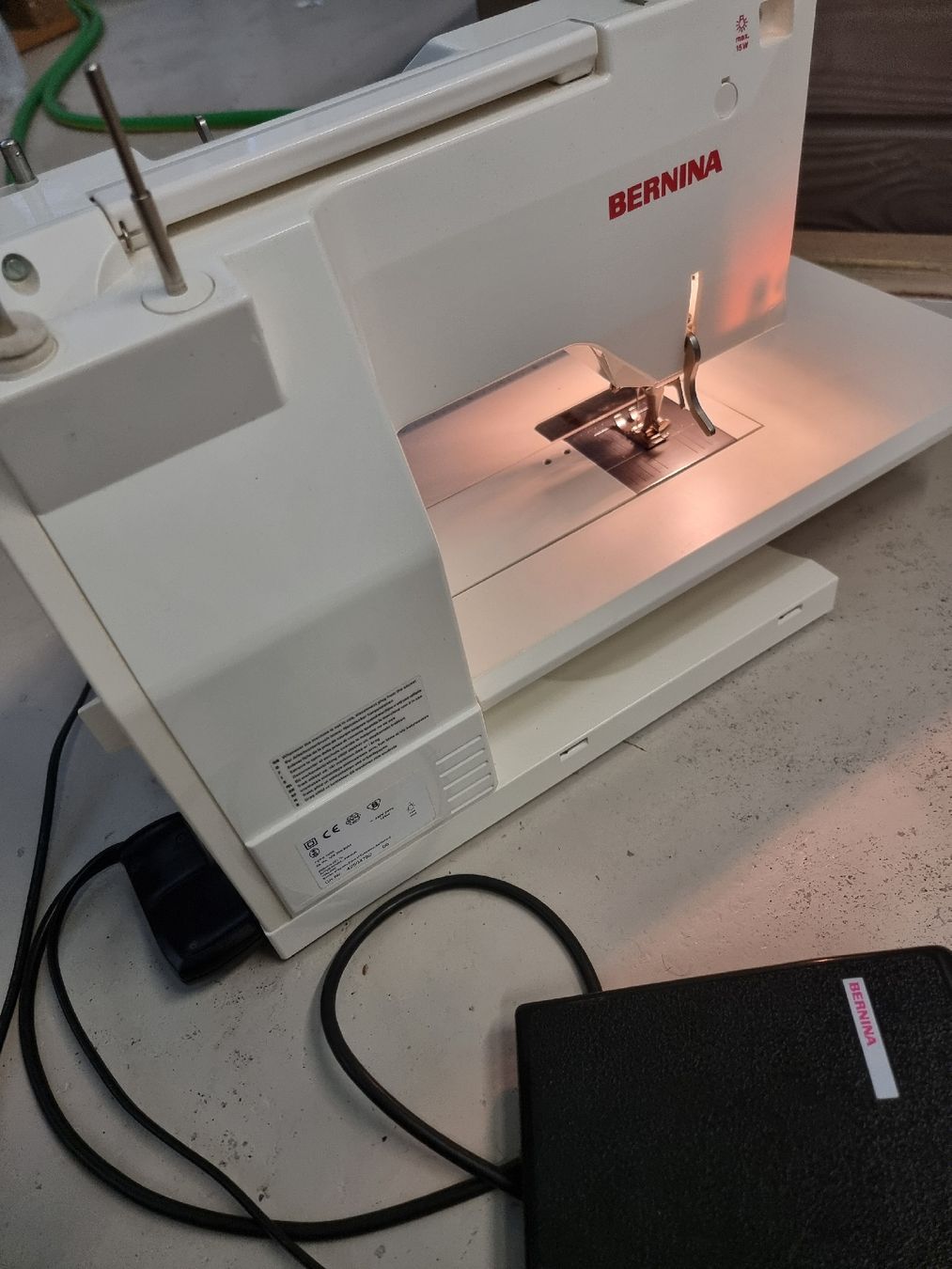 Bernina Macchine da cucire: Bernina 1008 Nähmaschine – Usato da Olten venduto da Mezopotamya 7