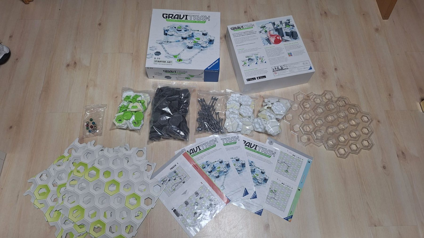 Ravensburger Giocattoli: Gravitrax Kugelbahn Starter-Set + 6 Erweiterungen – Usato da Wünnewil venduto da ofily