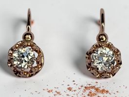 Antike zarte Diamant  Dormeuse-Ohrringe 18 Karat Roségold