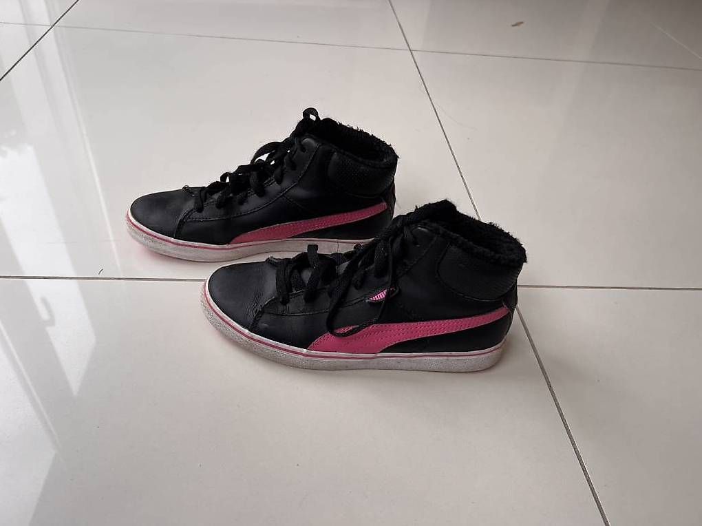 Scarpe da donna: Baskets montants Puma en cuir doublées 37 – Usato da Epalinges venduto da Kallem