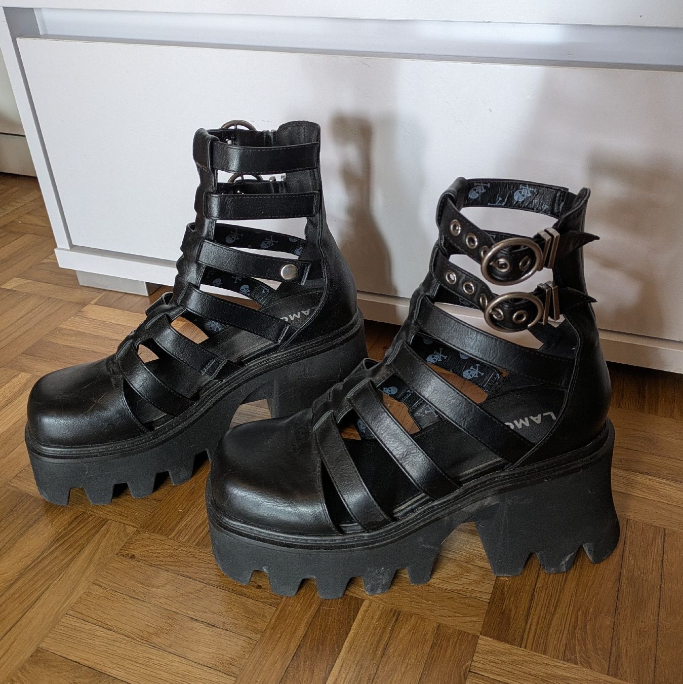 Damenschuhe: Offene Stiefeletten – Gebraucht aus Steffisburg von Schlabber