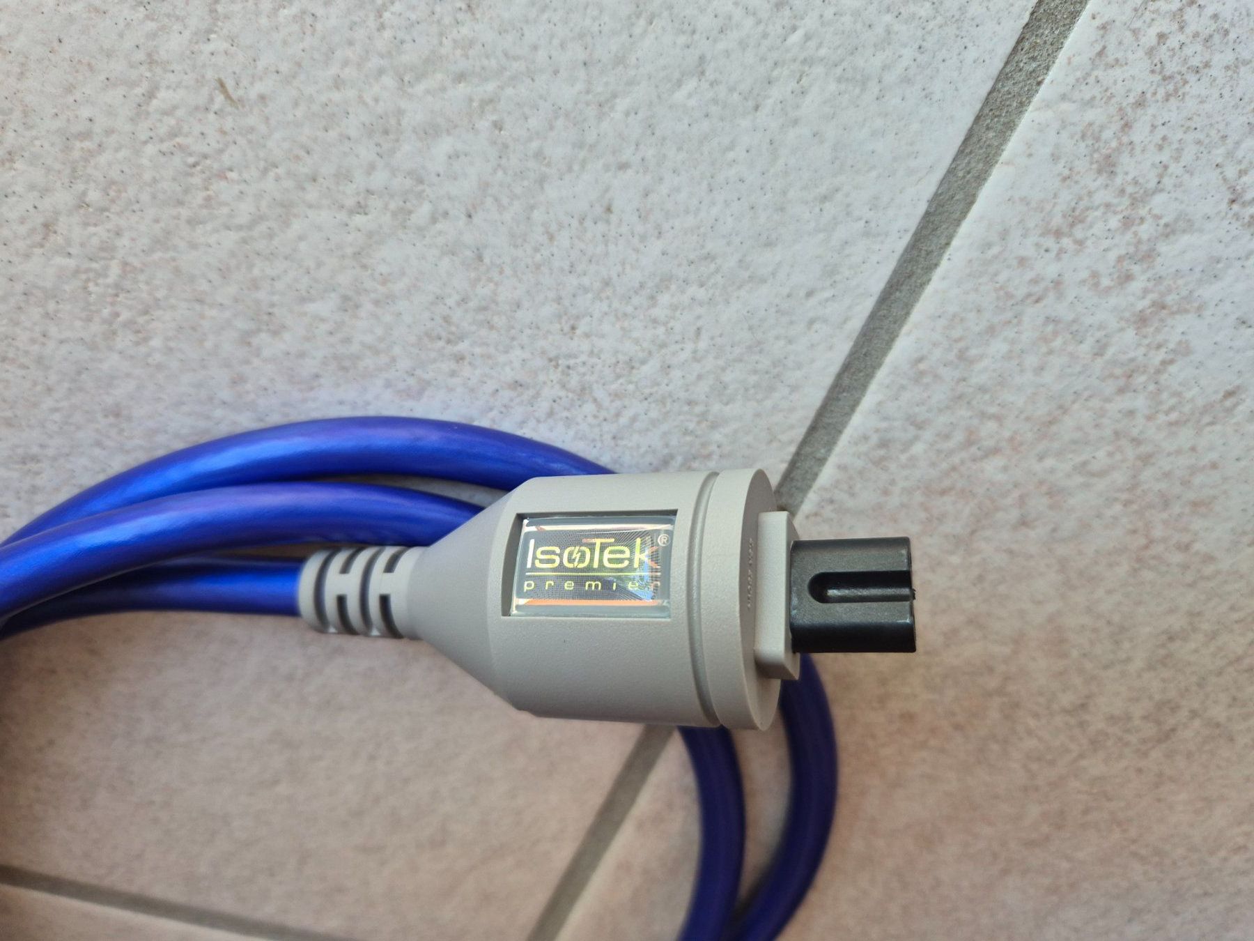 Isotek Cavi: Netzkabel Isotek EVO3 Premier Schuko / C7 Stecker – Usato da Beringen venduto da 2015ursh 5