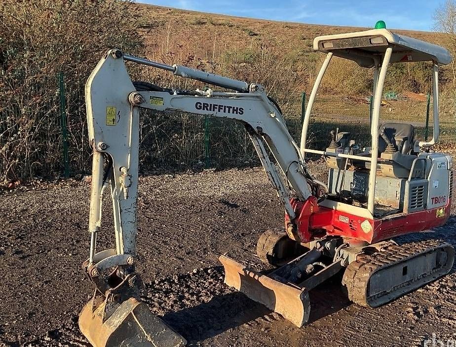 Takeuchi Escavatori: Takeuchi tb 016 – Usato da Castasegna venduto da Dodone1982 3