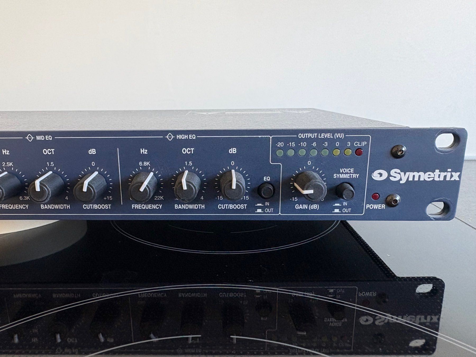 Equalizzatori: Symetrix 528E Voice Processor - Analoger Channel Strip – Usato da Aarwangen venduto da Chieko123 1