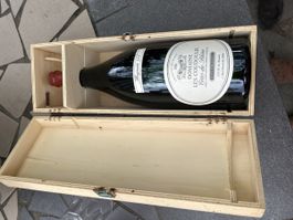 Holzkiste mit Weinflasche Magnum 1.5L 1986