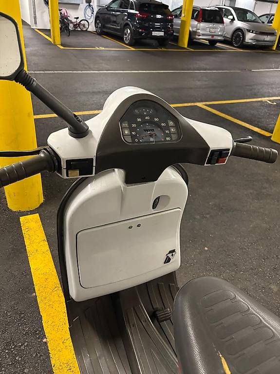 Scooter: Vespa PX 125 – Usato da Winterthur venduto da Rizzieri20