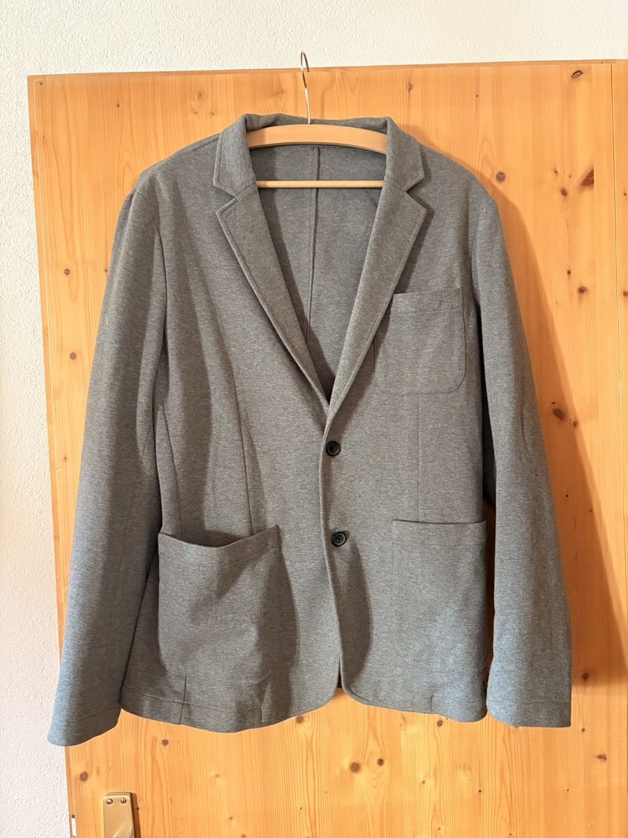 Completi, tute sportive e funzionali: Blazer  – Usato da Ardez venduto da helena.erny