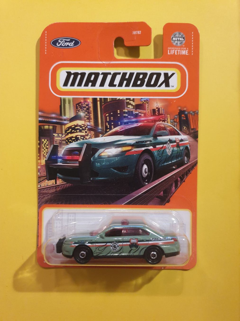 Matchbox Modellini d'auto: 2 x Matchbox FORD POLICE INTERCEPTOR – Nuovo e nell'imballaggio originale da Oftringen venduto da Rotor 5