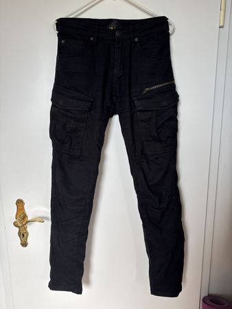 Schwarze damen Cargo Hose, Motorra Hose Grösse W28/