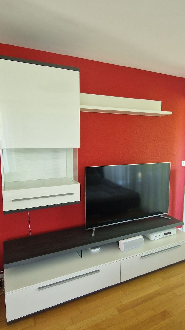 Scaffali: Hochschrank und Regal – Usato da Sisseln AG venduto da Andreas.Wa