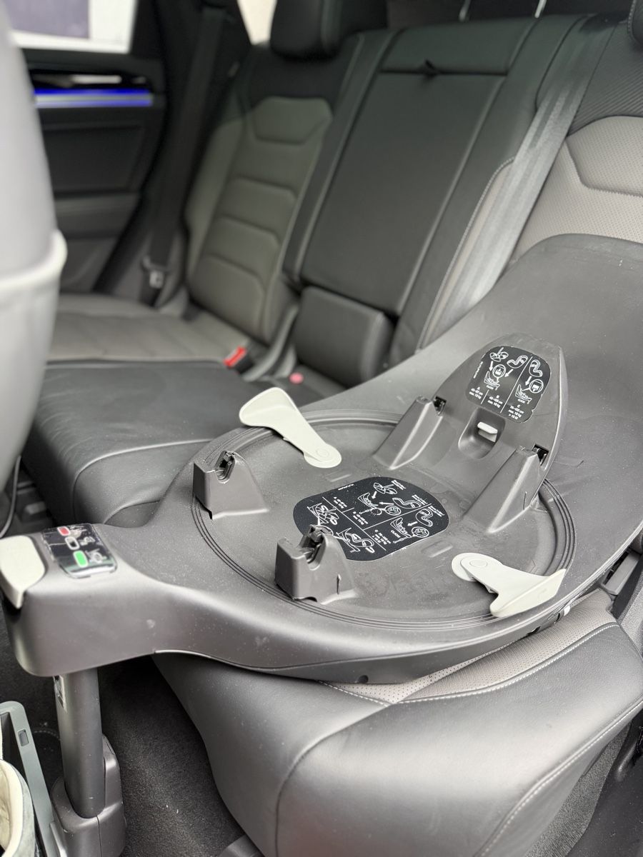 Cybex Seggiolini per auto: Cybex Babyschale mit Isofixstation – Usato da Mauren venduto da Sascha_M 6