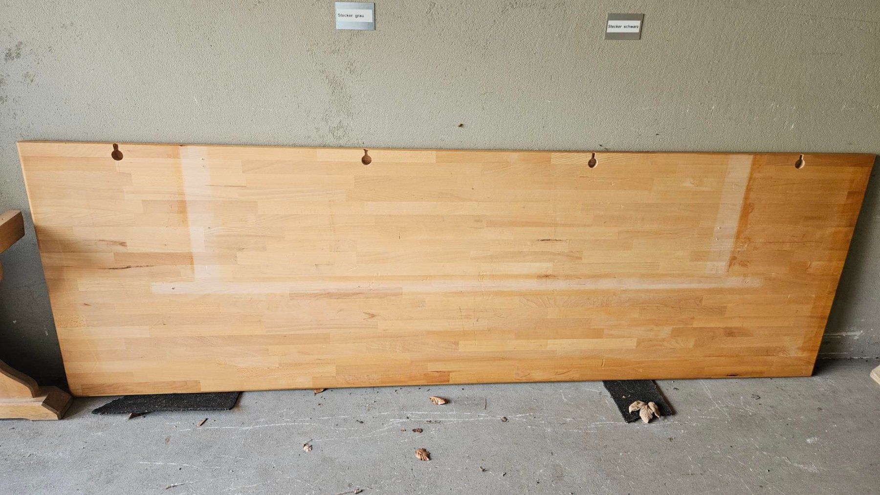 Tavoli: Grosser Holztisch 2.98 x 1.9 m – Usato da Frutigen venduto da unterhalt_wag 3