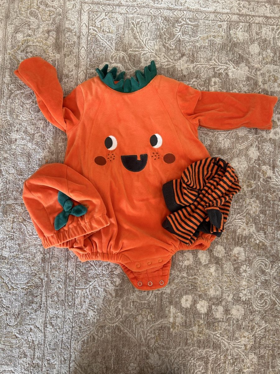Costumi: Déguisement bébé citrouille taille 74 – Usato da Chêne-Bougeries venduto da Kat02 1