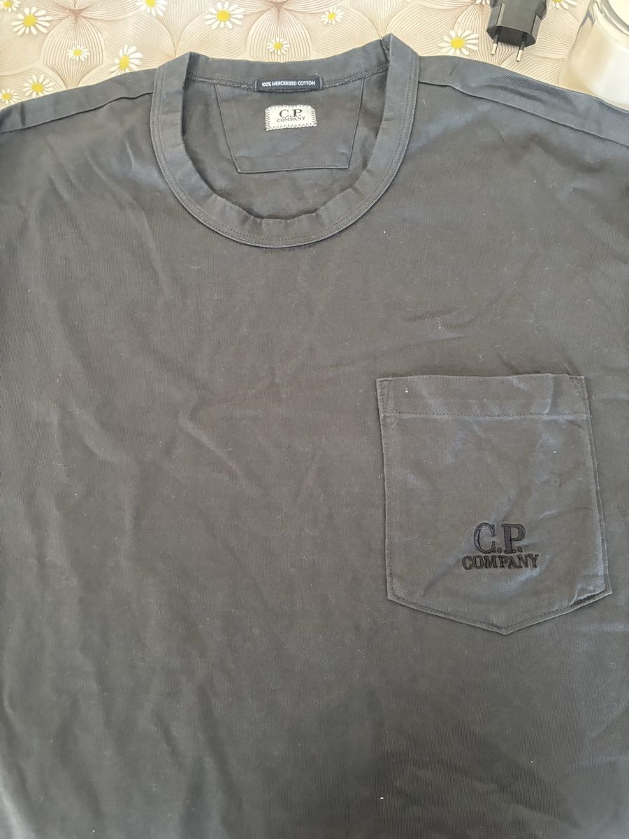 CP Company T-shirts: Pull  – Neuf (Voir description) à Monthey par mon_sgm8