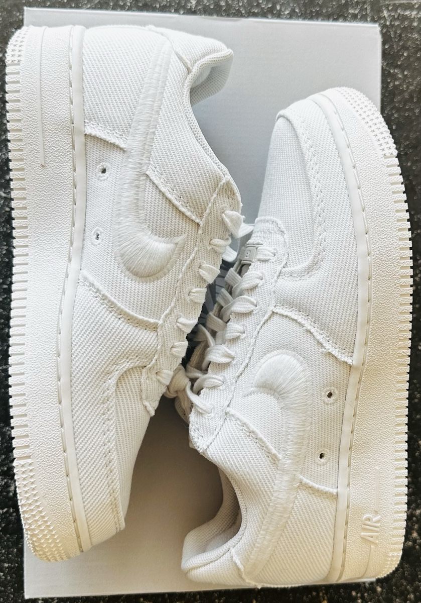 Nike Herrenschuhe: Air force 1 triple White – Neu und originalverpackt aus Biel/Bienne von Akwawini