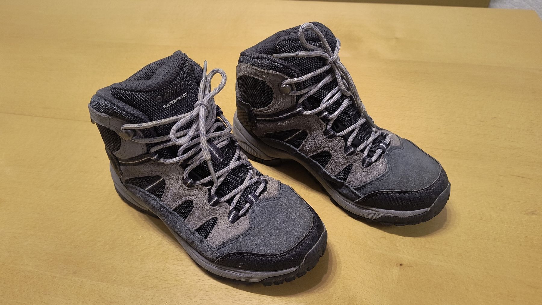 Herrenschuhe: Wanderschuhe Gr. 36  – Gebraucht aus Neuenkirch von ele99