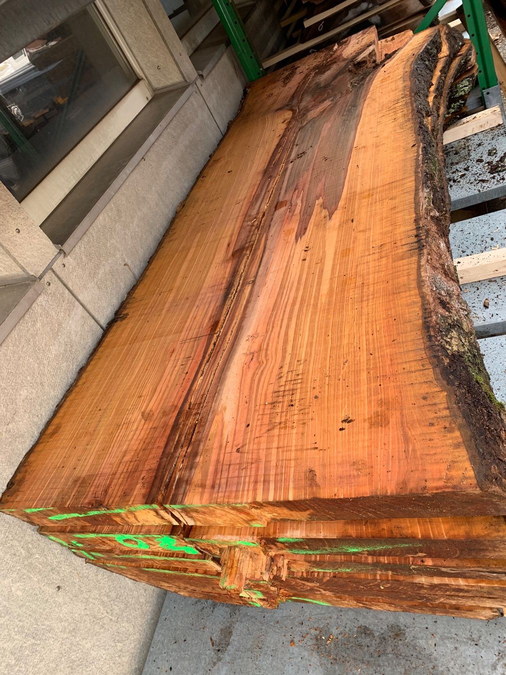 Articoli in legno: Breite Birnbaum Bretter Stamm – Nuovo (secondo la descrizione) da Holziken venduto da Timbergrizzly 1