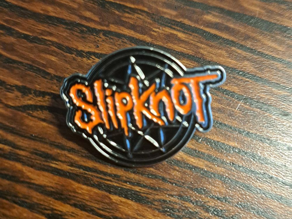 Slipknot Pin | Kaufen auf Ricardo