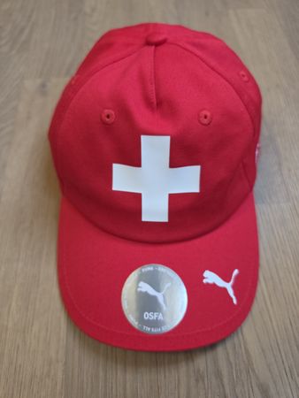 Orginale Rote Puma Cap mit Schweizer Kreuz