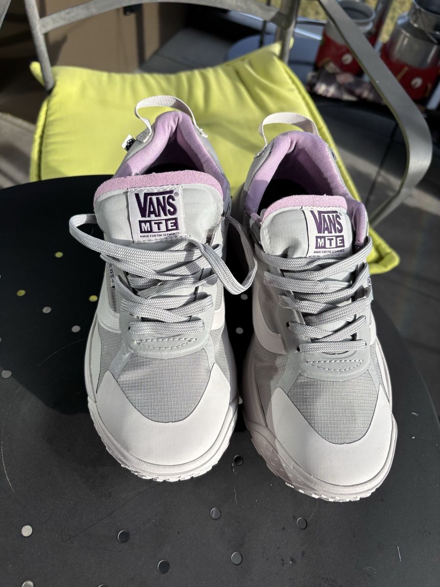 Vans Scarpe da uomo: Neue Vans MTE Crosspath – Nuovo (secondo la descrizione) da La Tour-de-Trême venduto da ValGruyere