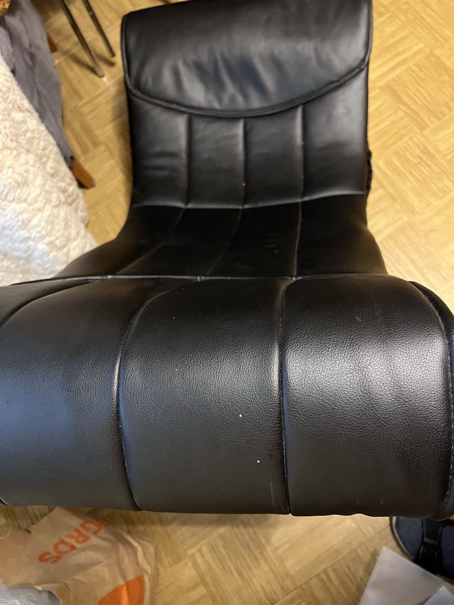 Poltrone: Gaming Sessel Top Zustand – Usato da Triesen venduto da bubita 4