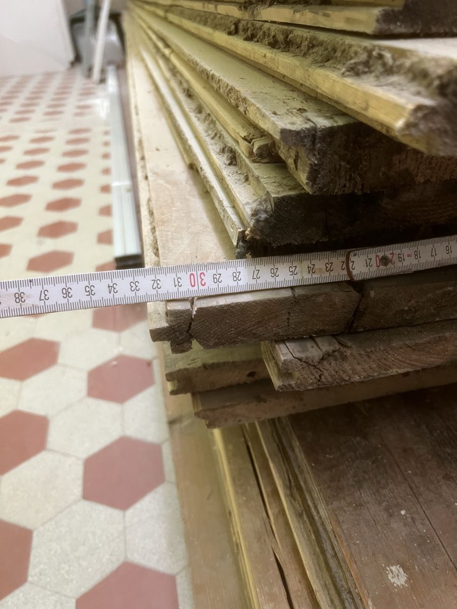 Articles en bois: Ancien plancher en bois massif – D'occasion à Vallorbe par gtornado80