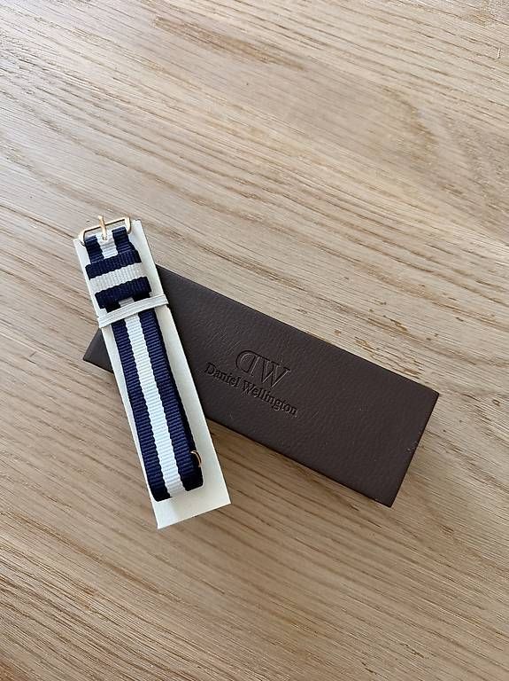 Bracciali & Braccialetti: Uhrenarmband Daniel Wellington – Usato da Thun venduto da jki_rg8z