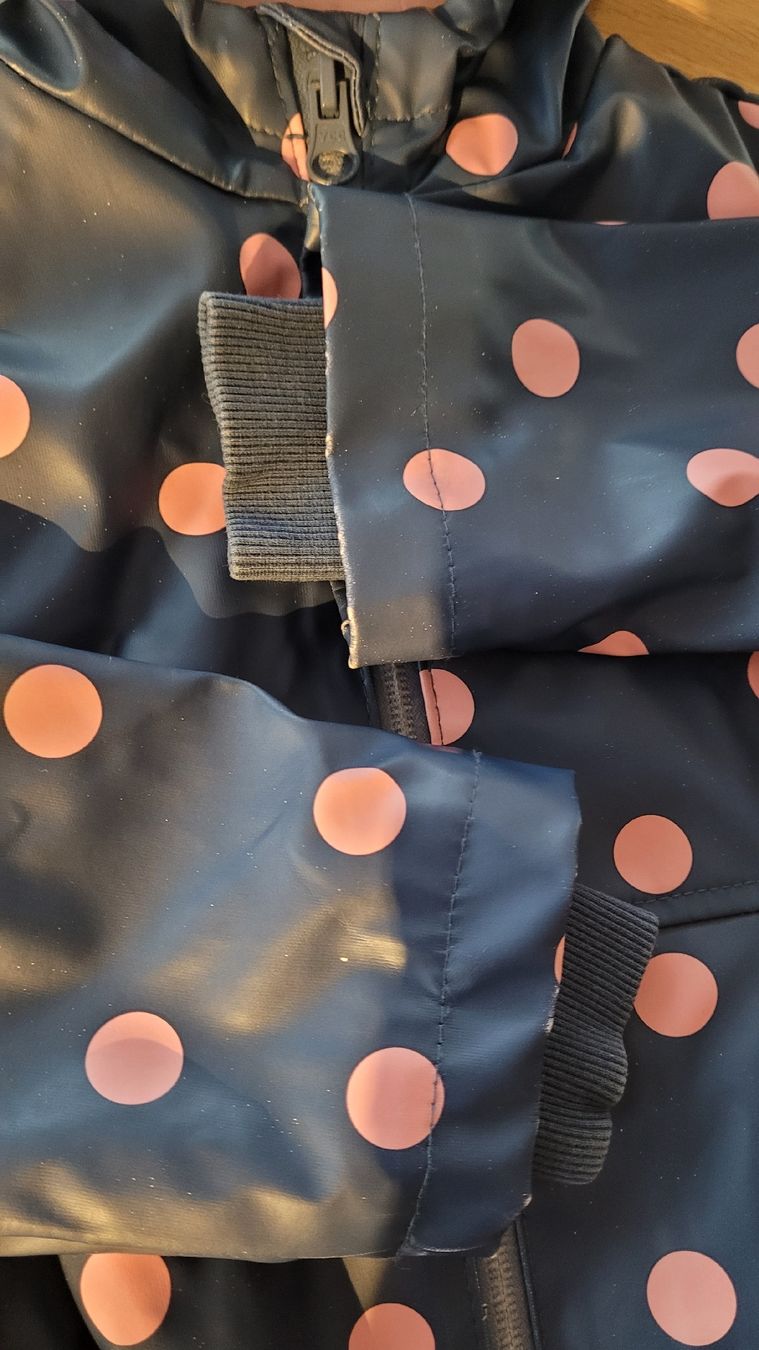 Giacche & Cappotti: Gefütterte Regenjacke 98/104 – Usato da Uetendorf venduto da Heyhey3661 8